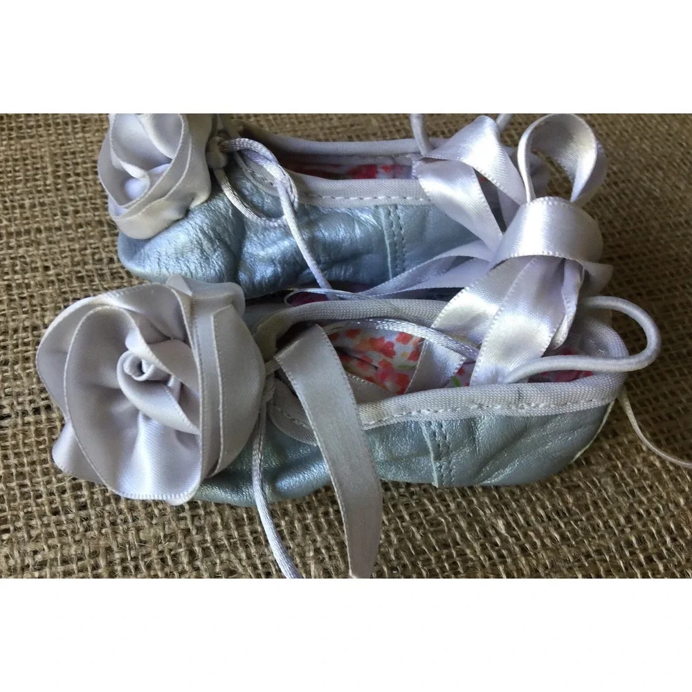 Kamara Toddler Girls Size 10 Gray Silver Leather Ballet Slippers Satin Ribbon